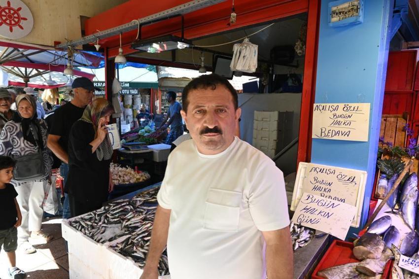 Balık sezonu başladı, Eskişehir'de balıkçılar 6 ton balığı ücretsiz dağıttı!