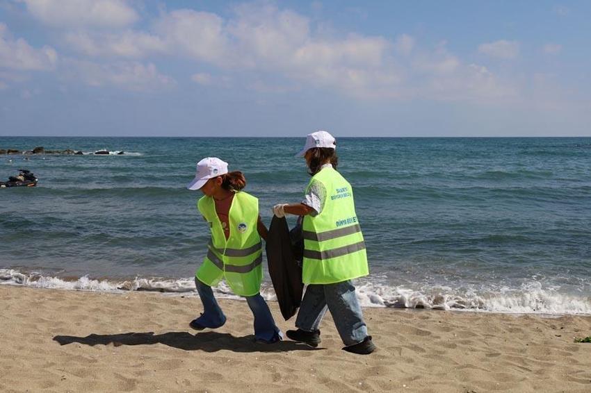 İsveç’te başladı dünyada yaygınlaştı! Plogging akımı Karasu’ya ulaştı