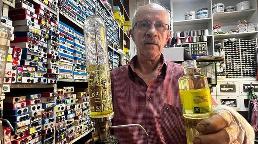 Edirne'de milyonluk sektöre tek başına meydan okuyor! 50 yıldır unutulan bir mesleği yaşatıyor: 'Adeta bir zaman tüneli gibi'