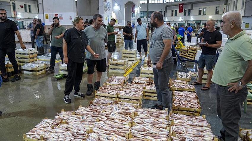 Babasının mesleğini devraldı! Herkes onu “Hanımağa” olarak tanıyor: Halin tek kadın tüccarı