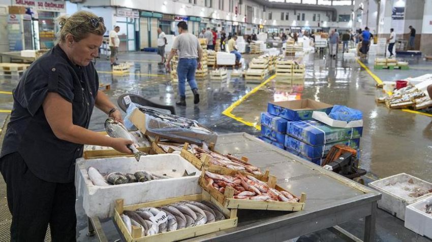 Babasının mesleğini devraldı! Herkes onu “Hanımağa” olarak tanıyor: Halin tek kadın tüccarı