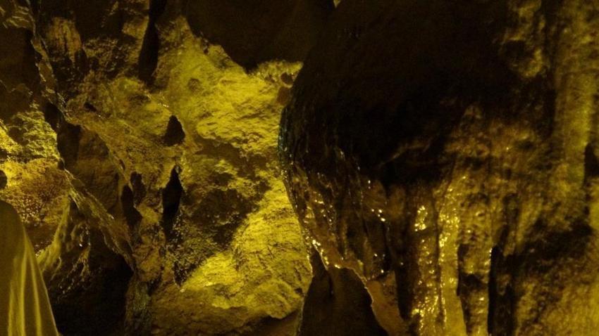 Suları tükendi ama ziyaretçi akını var! Türkiye'nin ilk turistik mağarası Burdur'da yer alıyor