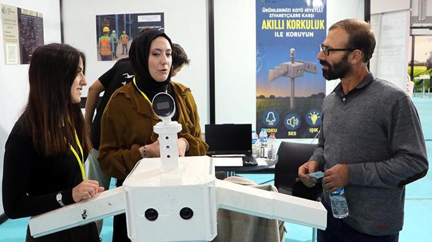 Erzurum'da yapay zeka destekli 'korkuluk' icat edildi! Artık tarım arazileri yaban hayvanlarından zarar görmeyecek