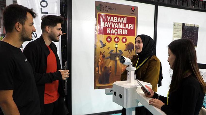 Erzurum'da yapay zeka destekli 'korkuluk' icat edildi! Artık tarım arazileri yaban hayvanlarından zarar görmeyecek