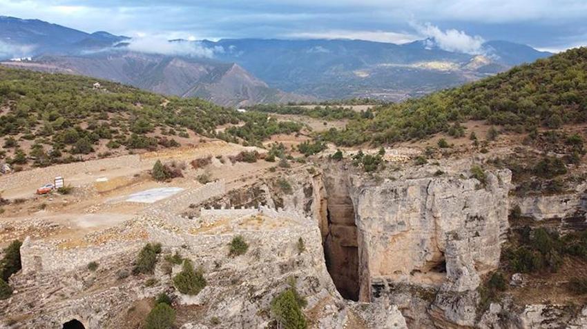 Adrenalin tutkunlarını çağırıyor! Cehennem Deresi'ne ancak zorlu patika yolları aşanlar gidebiliyor