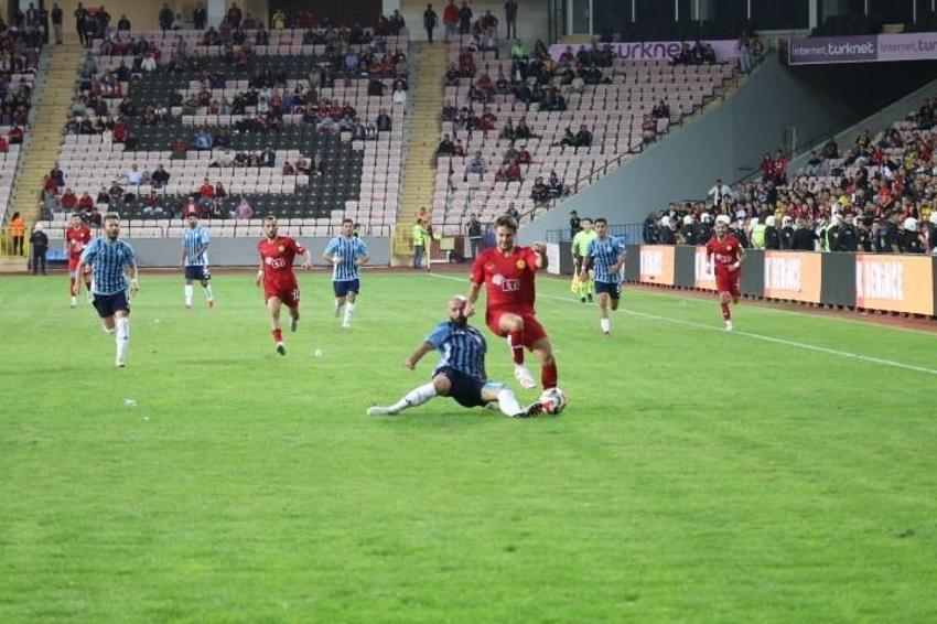 Eskişehirspor son anda kazandı, ortalık karıştı: Kabul edilemez, küme düşsün, kapatsınlar
