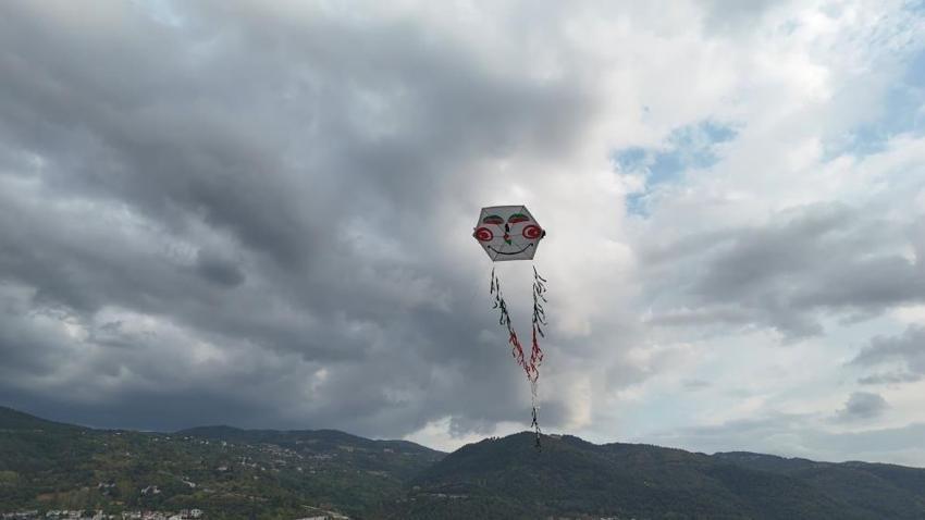 Bursa'da anlamlı uçuş: Filistin için havalandırdılar