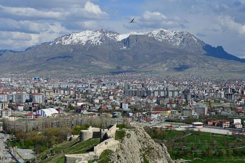 Van’da 5 günlük hava durumu tahmini: Van'da yağmur yağacak mı? Van'da kar yağışı başladı mı?