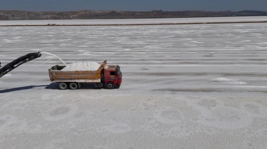 Türkiye'nin tuz kaynağı dünyayı besliyor! İçerisinde mikroplastik yok, 5 kıtaya ihraç ediliyor