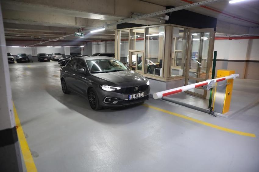 Bursa'nın kalbi yeniden atıyor: Tarihi çarşı'ya 280 araçlık nefes aldıran çözüm! turizmi canlandıracak