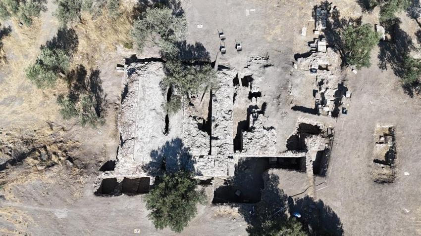 1700 yıllık tapınaktan gün yüzüne çıktı! Çanakkale'de sistem böyle kurulmuş: Keşif heyecan yarattı