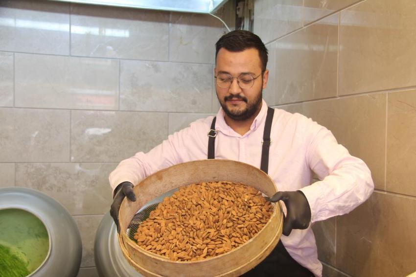 Talep patladı, üretim arttı! 2 saatte hazırlanıyor: Tüm Türkiye ve Avrupa'ya gönderiliyor