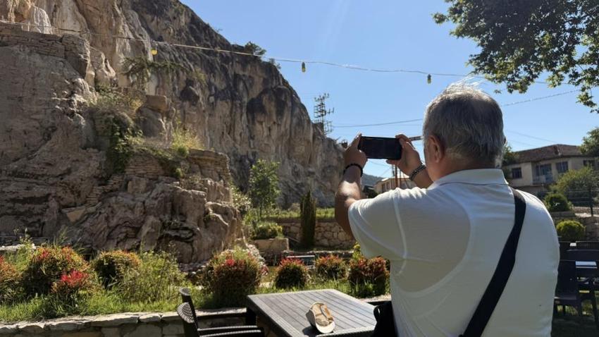 Tokat'ta 86 yıl önce depremle ortaya çıktı! Şimdi şekil değiştirdi: Dikkat çekiyor