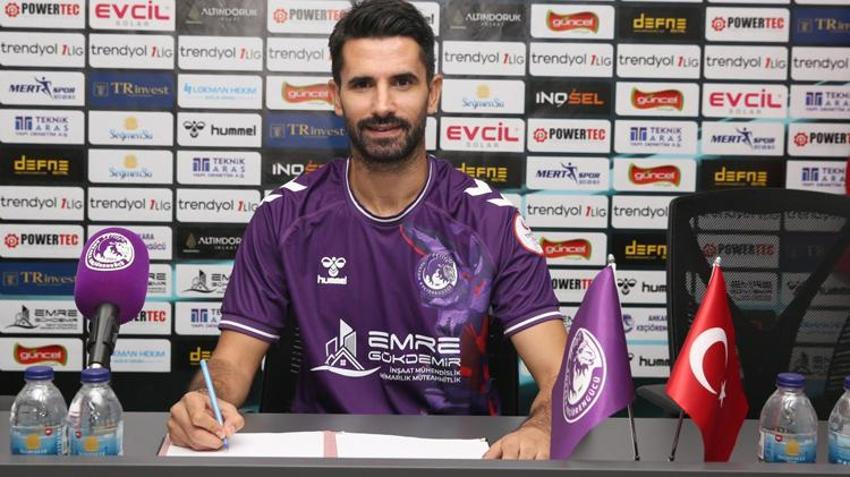 Alper Potuk Eskişehirspor'a değil, rakip takıma transfer olunca çıldırdı: Gazoz olmayı tercih etmişsin