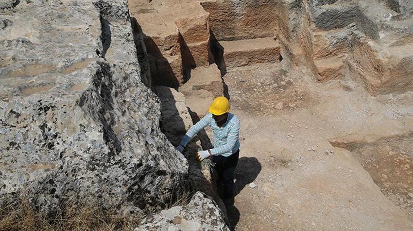 Diyarbakır'da korkunç keşif! Eski taş ocağı meğer 160 çocuğun mezarıymış!