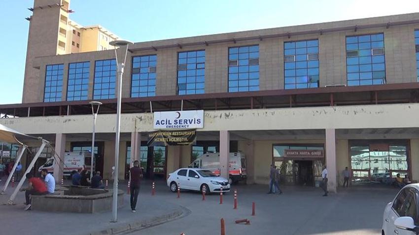 Diyarbakır'da doktora saldırı! Baba ve oğul psikiyatri kontrolü öneren doktoru darp etti