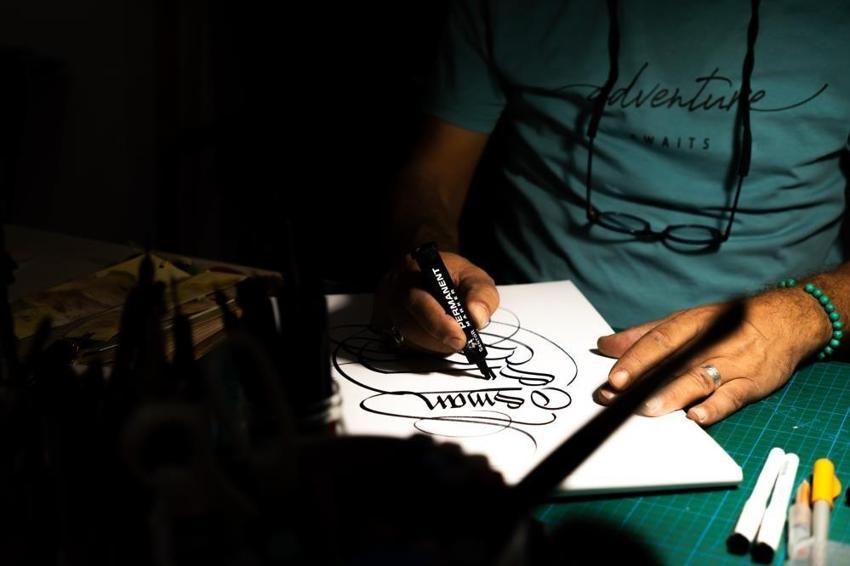 Manisa'da hem terapi hem sanat: Gelecek nesillere aktarıyor