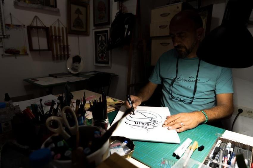 Manisa'da hem terapi hem sanat: Gelecek nesillere aktarıyor