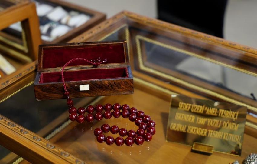 150 yıllık tarihi tespih satışa çıktı: Fiyatı dudak uçuklatıyor