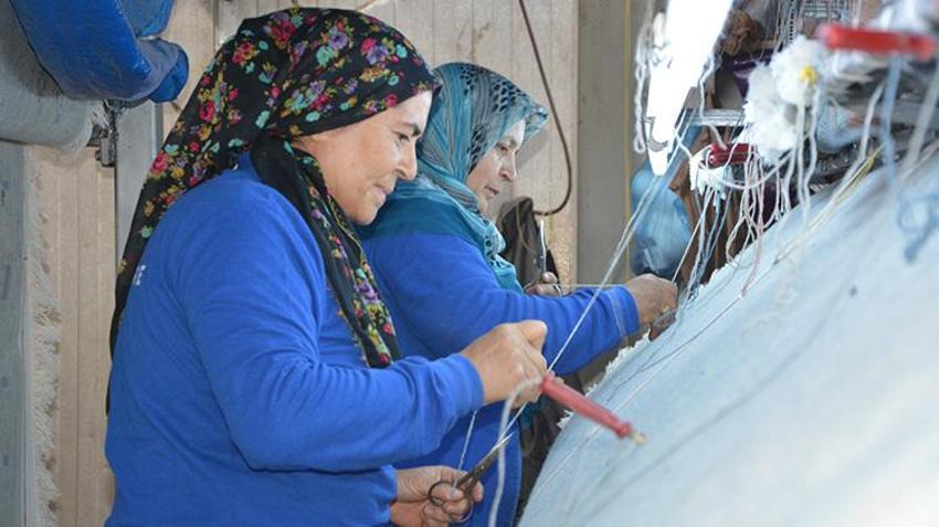 Binlerce yıllık Türk motifleri dünya pazarında: Hepsi Manisa'dan çıkıyor, modern tekniklerle yeniden hayat buluyor!