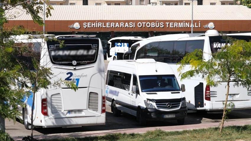 Van'dan iki ile seyahat arttı: Tek çıkış noktası orası oldu!