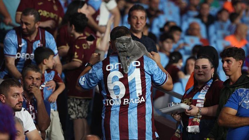 Trabzonsporlu 'Tom' maçları kaçırmıyor! Özel izinle stada girdi