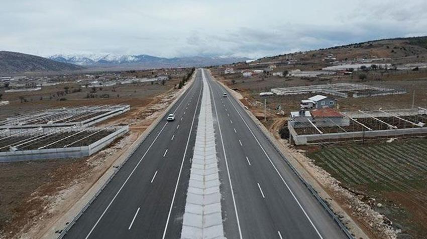 Antalyalılara müjde! Elmalı-Finike arası 35 dakikaya inecek: Sona yaklaşıldı