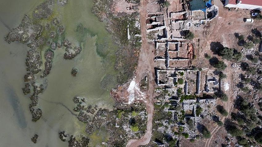 Roma ve Bizans ticaretinin kalbi Antalya'da atıyordu: Akdeniz'in dev antik limanı yeniden gün yüzüne çıkıyor