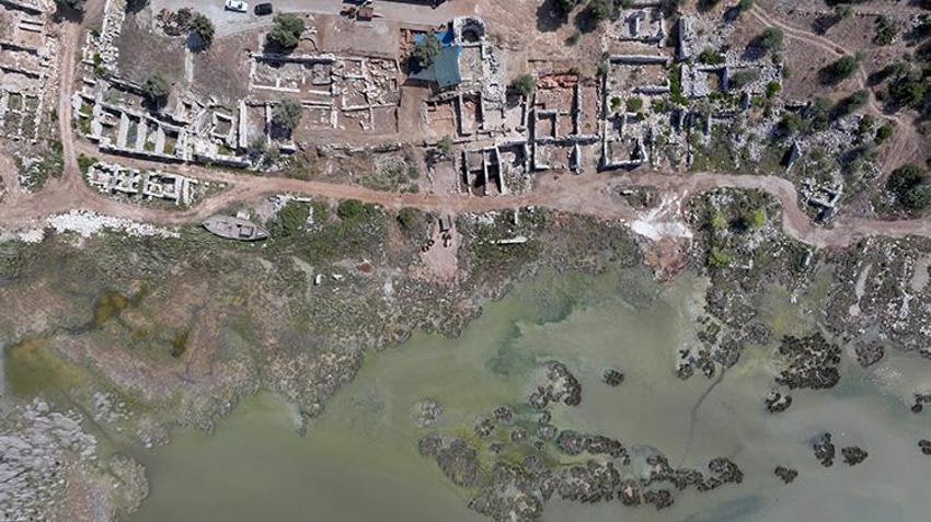 Roma ve Bizans ticaretinin kalbi Antalya'da atıyordu: Akdeniz'in dev antik limanı yeniden gün yüzüne çıkıyor