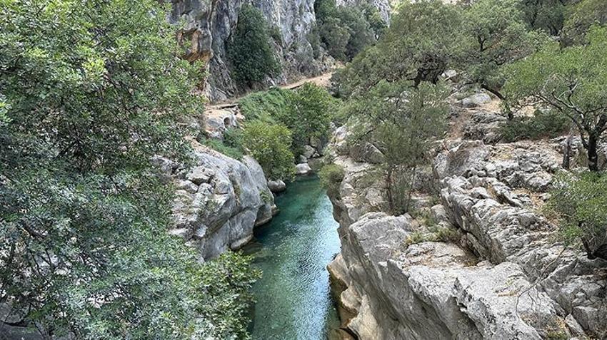 Akdeniz'in saklı cenneti: Isparta'daki Yazılı Kanyon, tarih ve doğayı bir arada sunuyor!