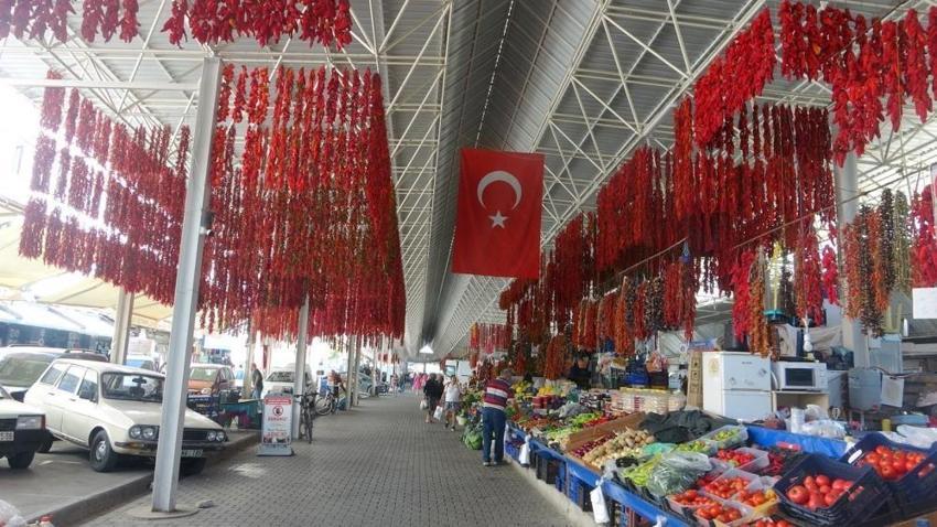 Tek tek ipe dizip kurutuyorlar! Yurt içi ve yurt dışından sipariş yağıyor