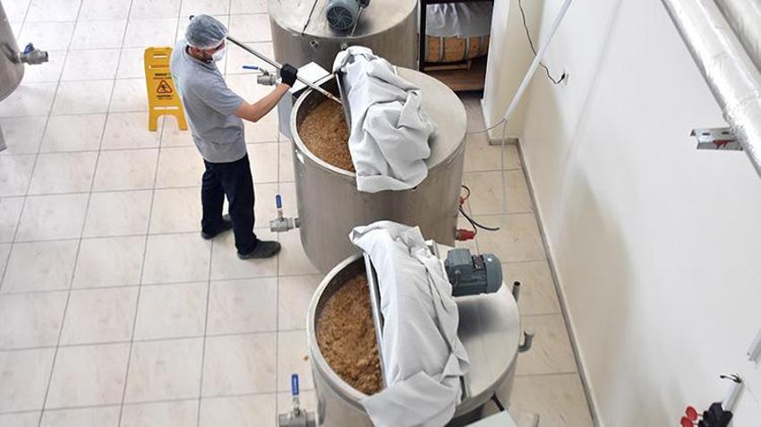 Evde başladı şimdi yurt dışından gelen siparişlere yetişemiyor!