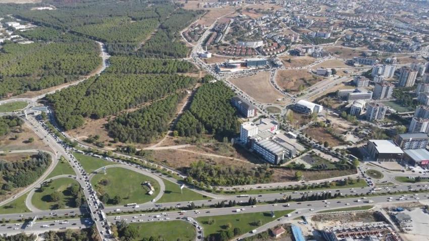 Bursa Uludağ Üniversitesi'nde kampüs girişleri artık ücretli oluyor! 10 dakikayı geçince uygulama devreye girecek!