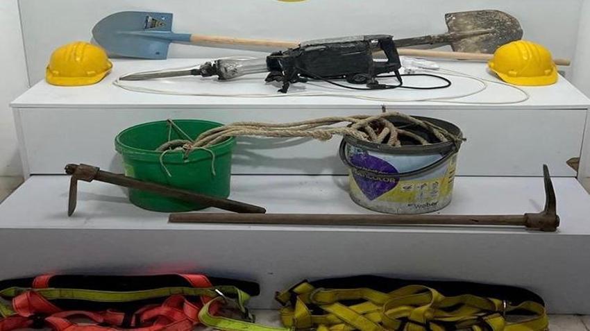 Samsun’da şoke eden olay! Rüyasında define gördü: Anne oğul binanın altına gizli tünel kazdı
