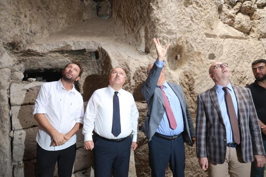 Nevşehir'de 600 yıllık kültürel miras kömürlükten çıktı! Çabalar sonuç verdi, gizemi aydınlatılacak