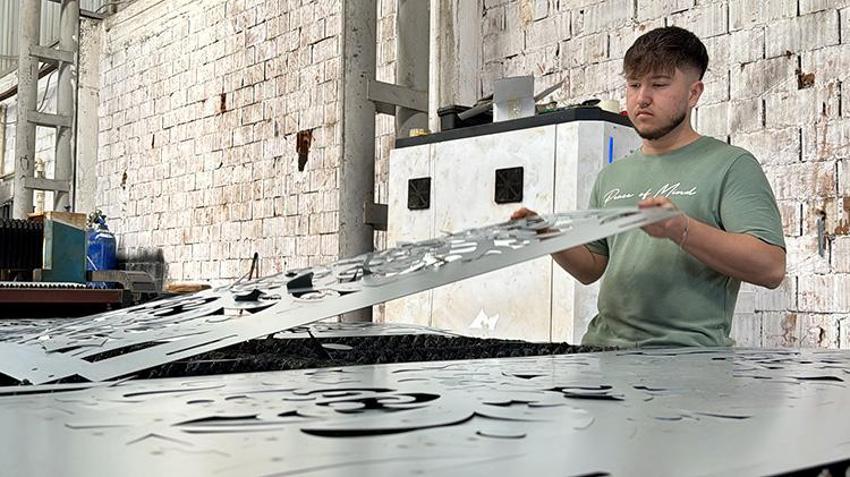 16 yaşında yılın çırağı seçildi! Ustasından öğrendi, şimdi kendi fabrikasını kuracak