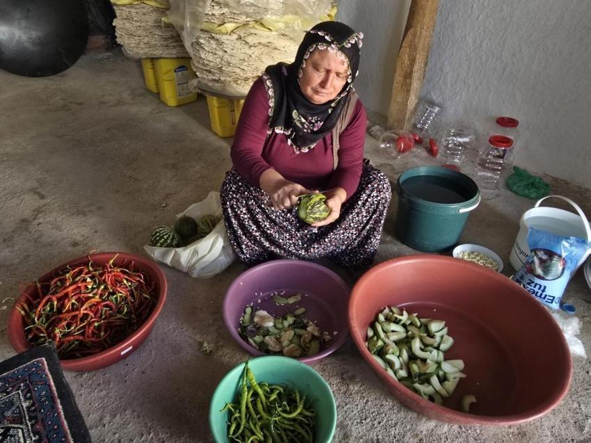 Yozgat'ta kış kapıda: Ev hanımları için telaş başladı