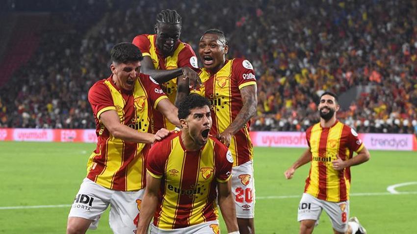 Göztepe yıldız gibi parladı! Futbolu ve yönetimiyle Anadolu takımlarına örnek oluyor