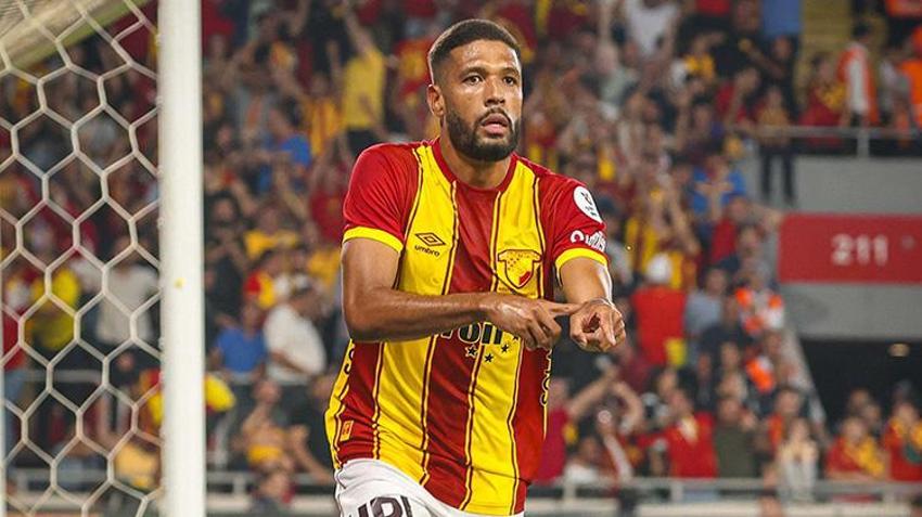 Göztepe yıldız gibi parladı! Futbolu ve yönetimiyle Anadolu takımlarına örnek oluyor