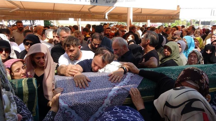 Samsun'da eşi ve oğlunu ‘kasten öldürme’ suçundan tutuklanan doktorun başka bir kadınla ilişkisi ortaya çıktı