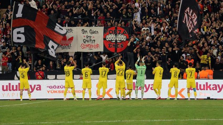 Eskişehirspor kazandı, Serdar Göçerler yine yaranamadı: Korkak biri, ne olursa olsun kovun