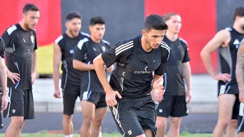 Vanspor'da Hakan Kutlu rakip takımının hocasını yerin dibine soktu: Eli sıkılacak adam değil