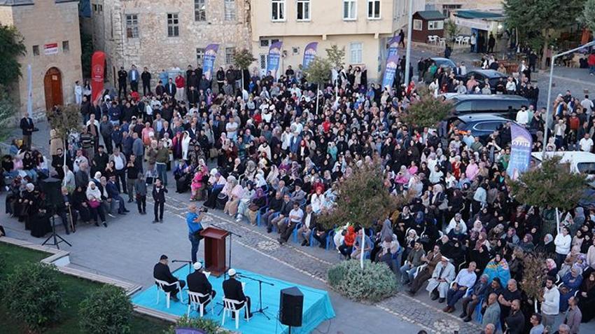 Siirt Tillo'da yüzlerce kişi o anı görmek için güneş doğmadan geldi! Yılda 2 defa gerçekleşiyor