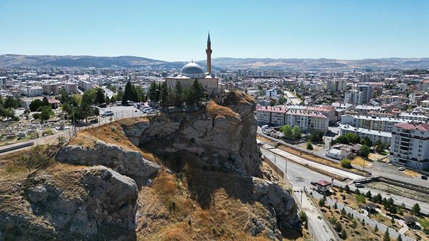 Sivas'ın sembol kayalıkları için dev proje! Acil güçlendirme başladı