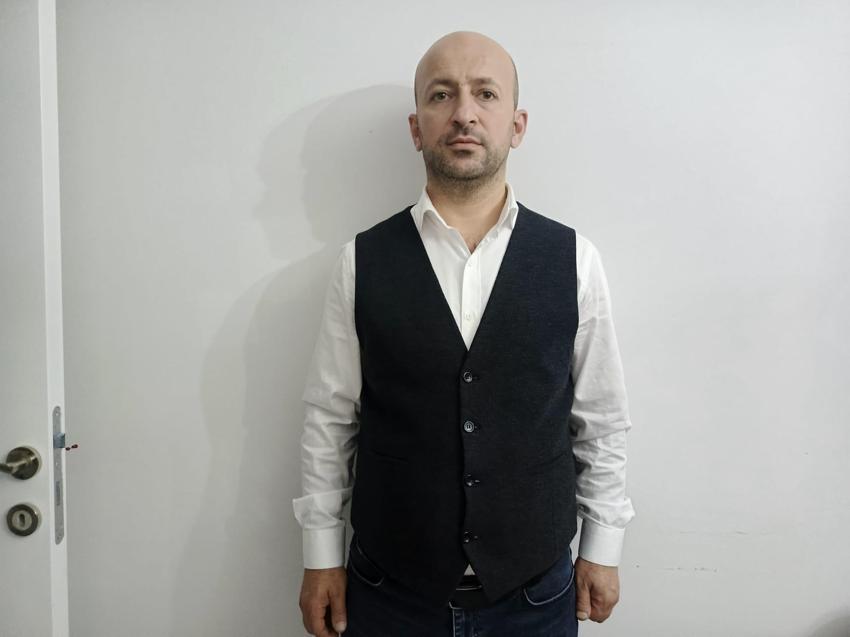Eşinden boşanan baba çocuğunun velayetini alamıyor! 'TikTok'ta çocuğum kız çocuğu gibi, dansöz gibi oynatılıyor'