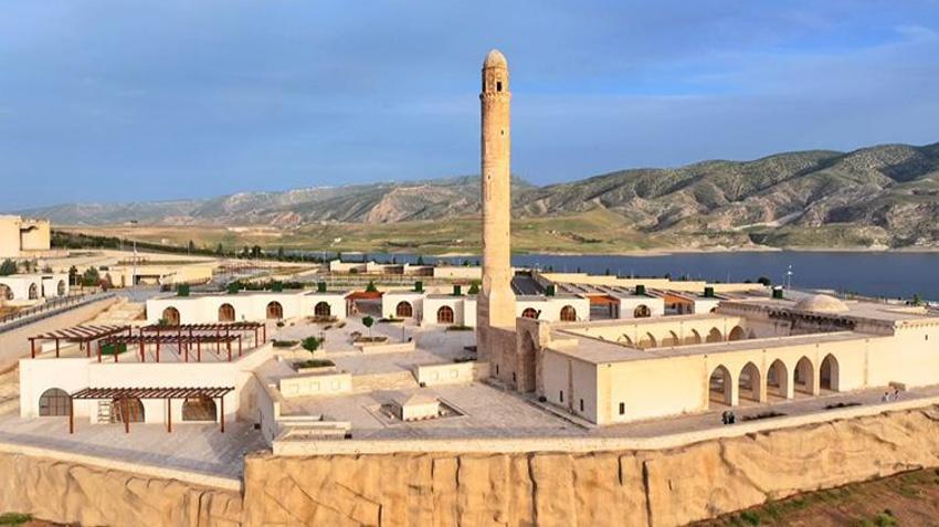 Hasankeyf'te turizm patlaması: 12 bin yıllık tarih, yıllık hedefini ikiye katladı!