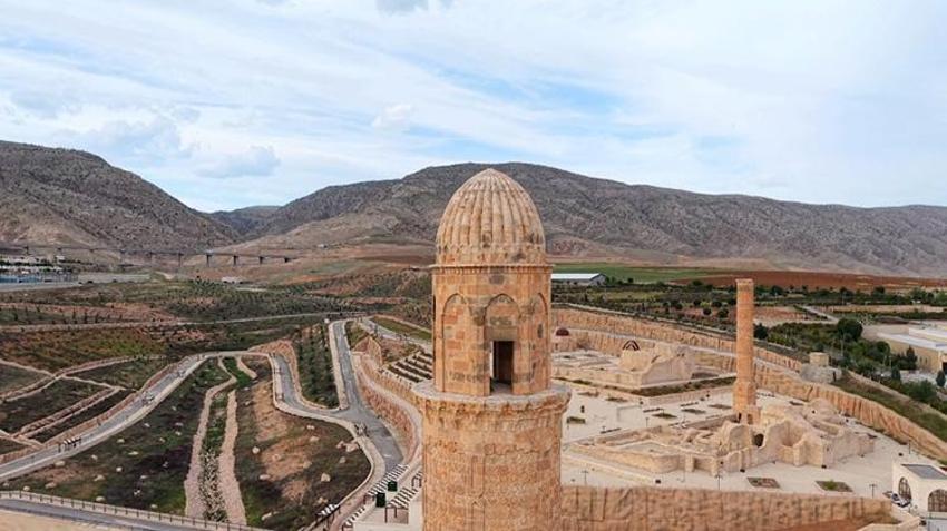 Hasankeyf'te turizm patlaması: 12 bin yıllık tarih, yıllık hedefini ikiye katladı!