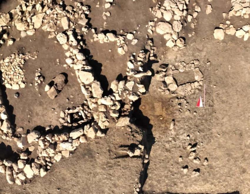 Diyarbakır'da dev arkeolojik keşif: 5 ve 11 bin yıllık 6 mezar bulundu!