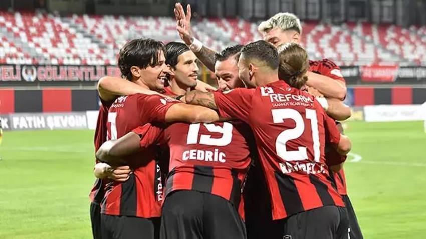 Vanspor'da kriz kapıda! 2-0 sonrası tehlike ortaya çıktı, Hakan Kutlu kara kara düşünüyor