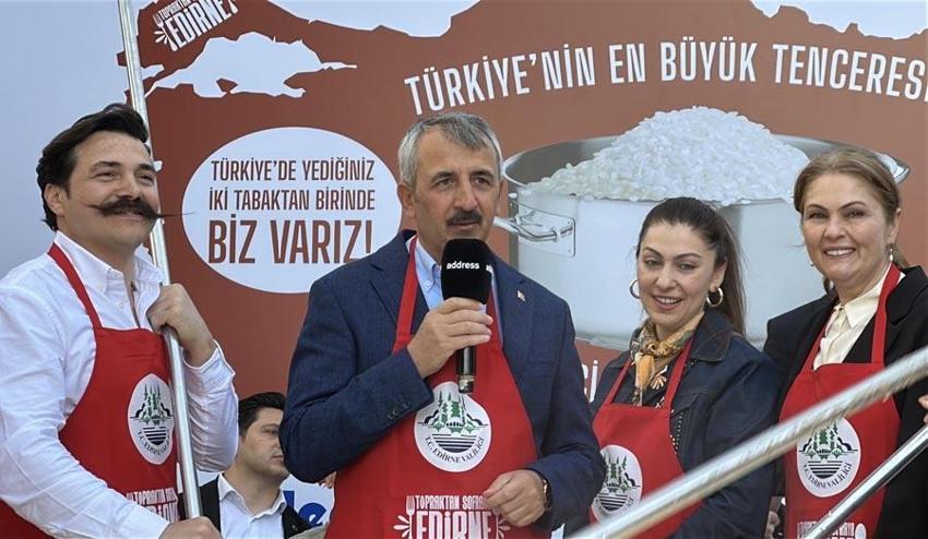 Edirne'de Topraktan Sofraya Edirne Gastronomi Festivali! Türkiye'nin en büyük tenceresinde 6 ton pilav pişirildi